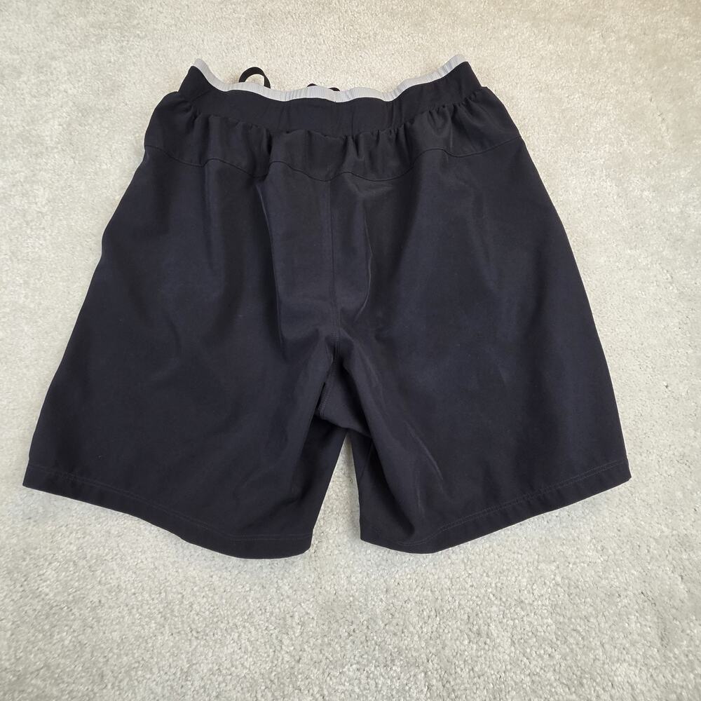 Fabletics Fundamental Shorts Mens Medium Green Black Lot (2) Athletic Gym 7 in - Picture 9 of 13